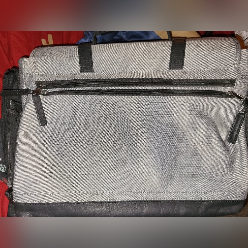 Brunswick Messenger/Computer Bag - Picture 3 of 6